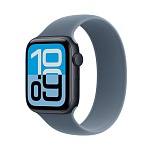 Apple Watch SE 3, 44 мм, корпус из алюминия цвета Полуночный черный, ремешок спортивный, цвет туманно-голубой, M/L